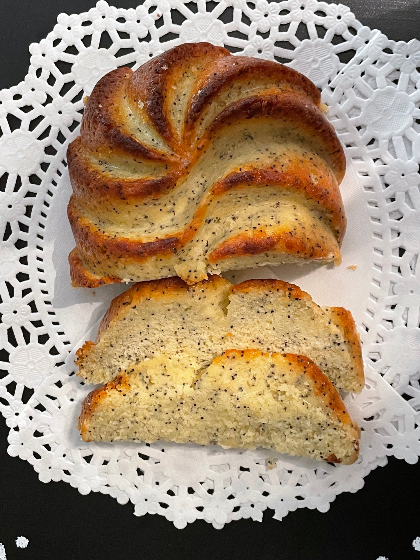 Lemon Poppy Seed Loaf Cake