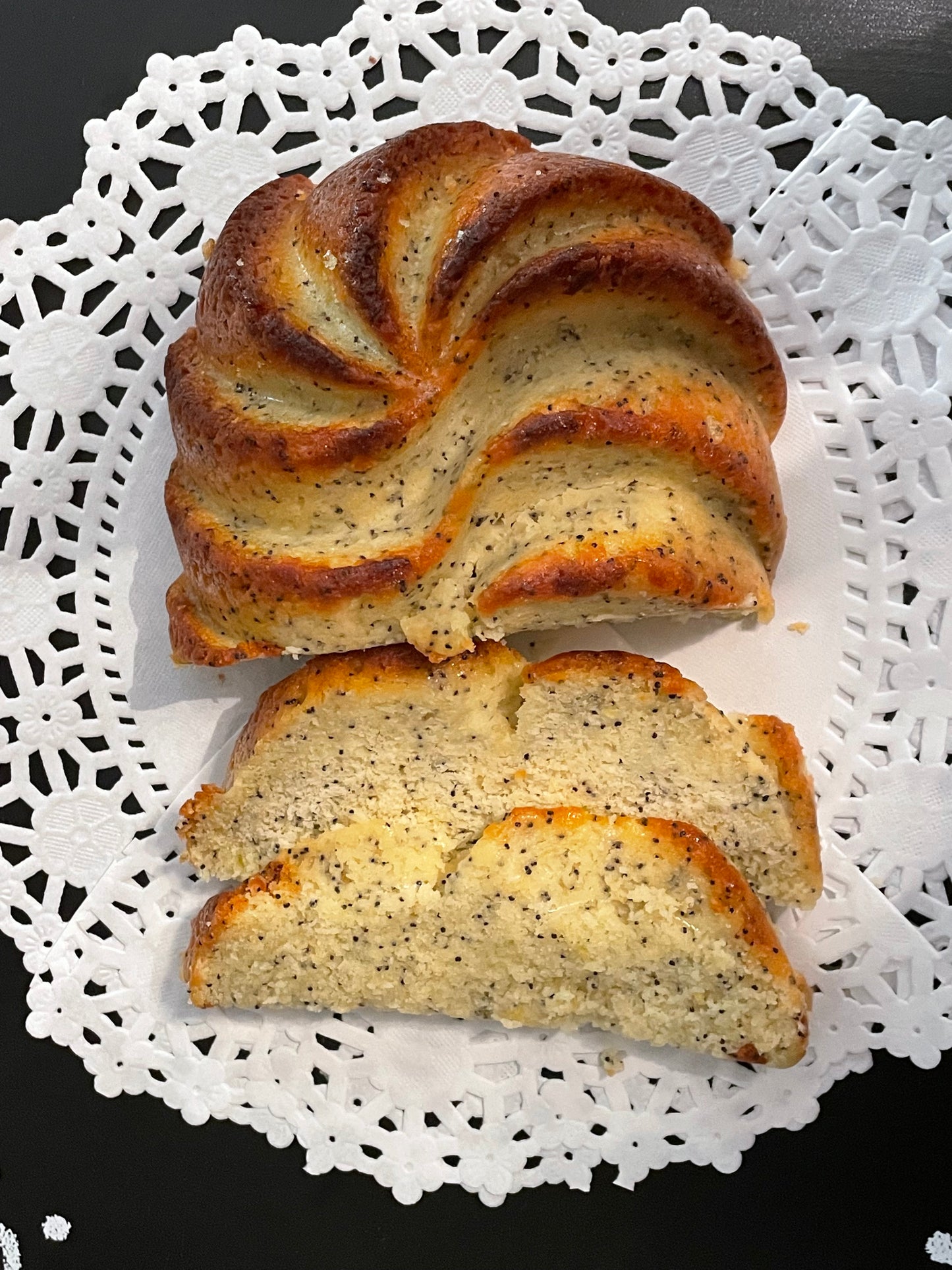 Lemon Poppy Seed Loaf Cake